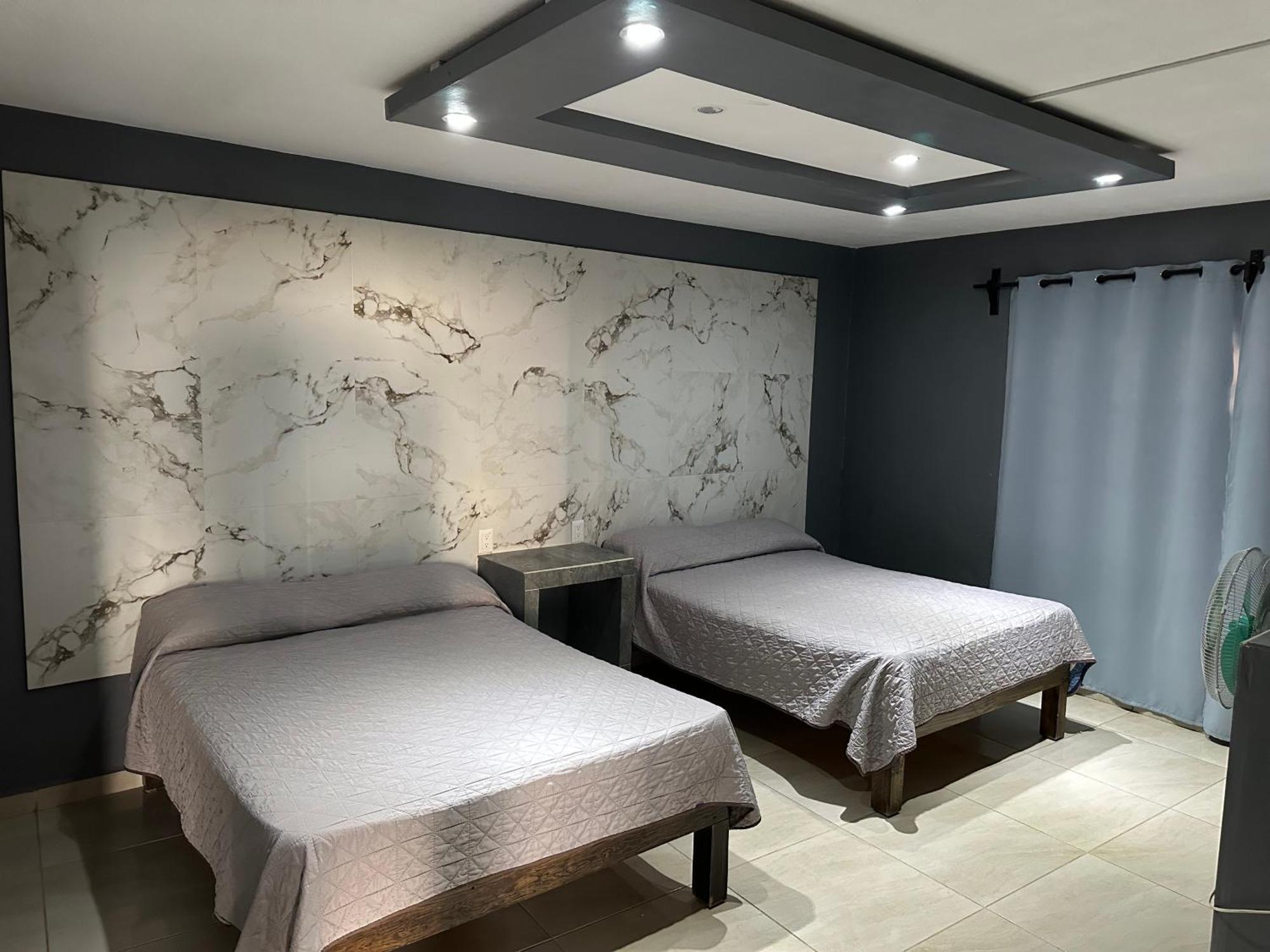 Hotel Calzada La Barca Екстериор снимка